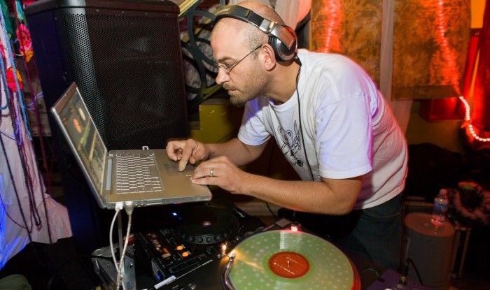 105_Resonate 5 2010-04-24
