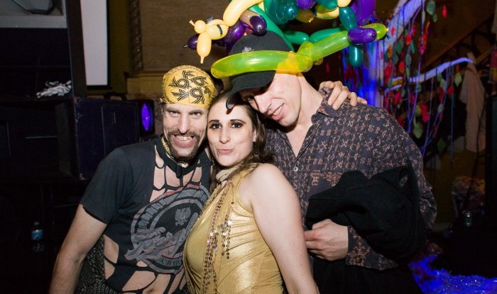 126_Resonate 5 2010-04-24