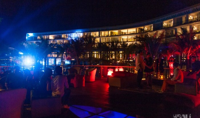 026_W Bali Opening 2011-07-03