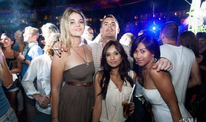 055_W Bali Opening 2011-07-03