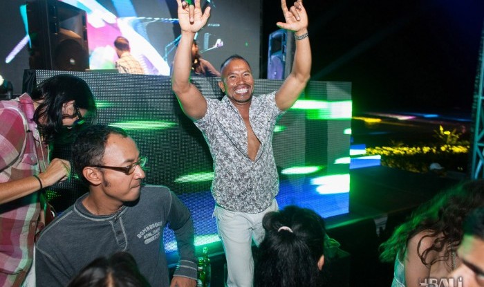 058_W Bali Opening 2011-07-03