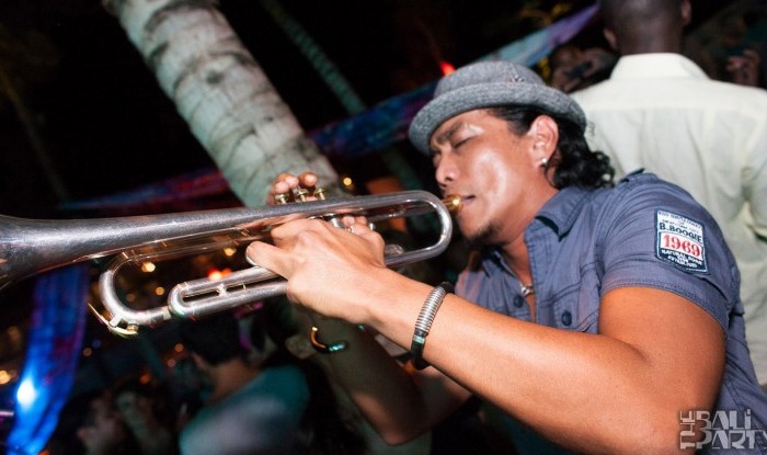 080_W Bali Opening 2011-07-03