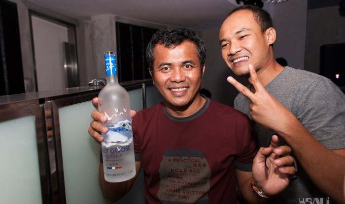 097_W Bali Opening 2011-07-03