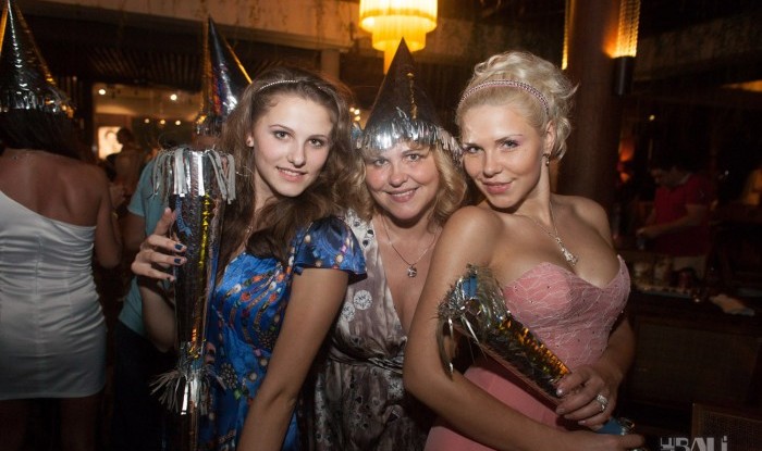 081_2012 New Years @Metis 2012-01-01