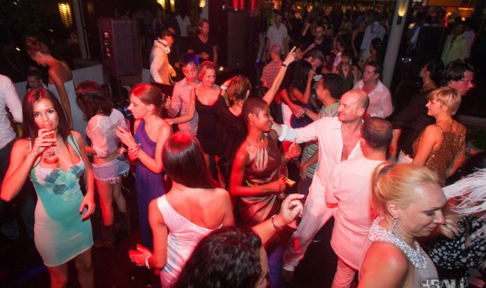 107_2012 New Years @Metis 2012-01-01