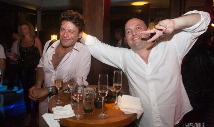 143_2012 New Years @Metis 2012-01-01