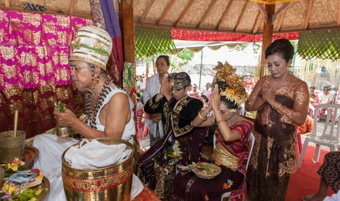 06_Agus & Tini Wedding 2010-10-10