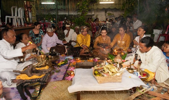 39_Agus & Tini Wedding 2010-10-10