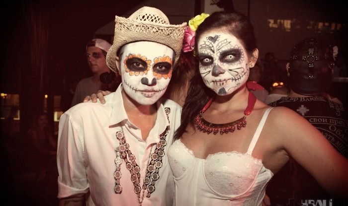 Love in Tents x Día de los Muertos @ Hu'u Bar 12-10-31_020