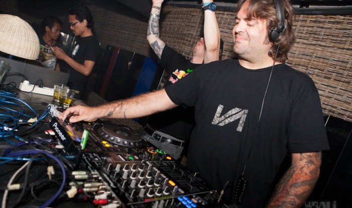 208_Pig & Dan @Jenja 2014-04-26