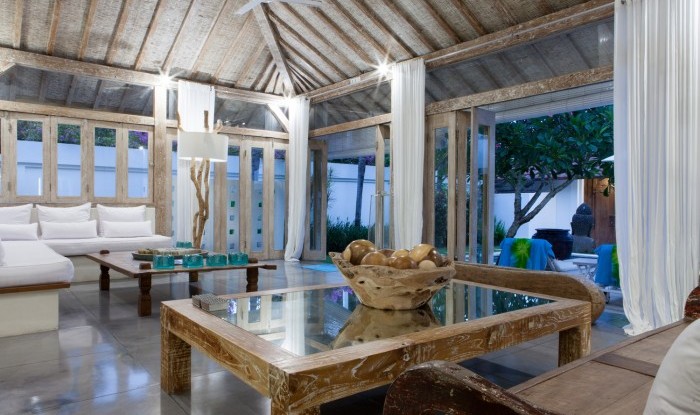 007_Villa Putih