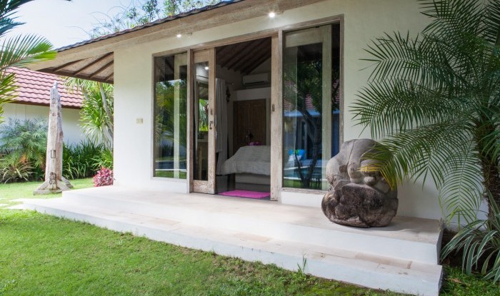 057_Villa Putih