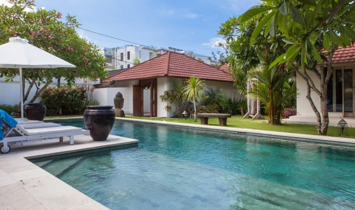 058_Villa Putih