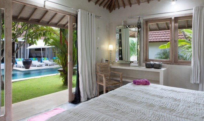 065_Villa Putih