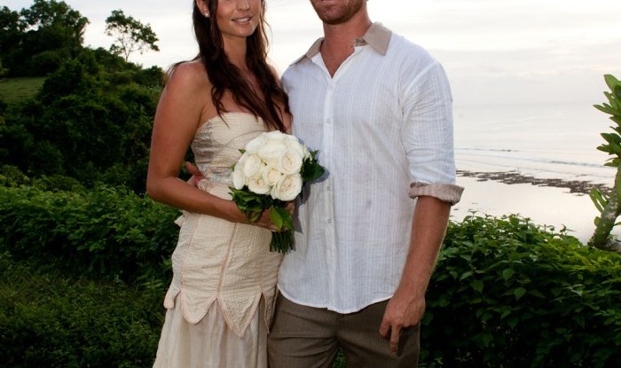 054_Brock and Maites Wedding 2011-04-22